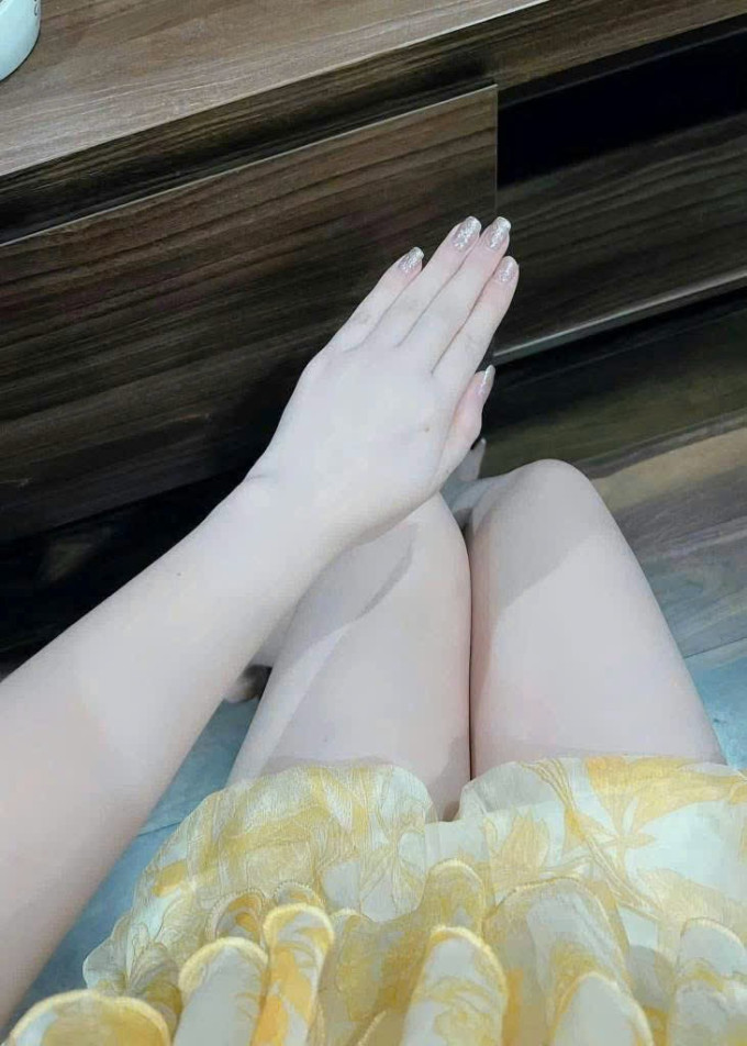 Giúp trắng da toàn thân tự nhiên, trắng hồng hào, không bệt màu.