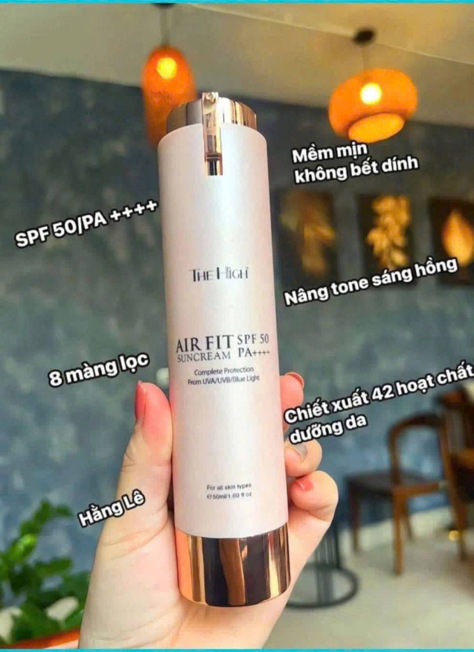 Chống tia UVA, UVB và ánh sáng xanh từ thiết bị điện tử.