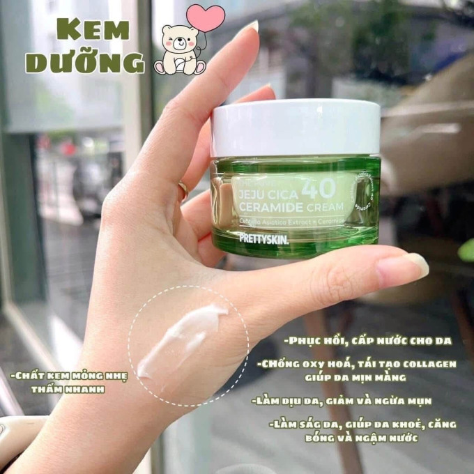 Cấp ẩm sâu giúp da mềm mịn, căng bóng