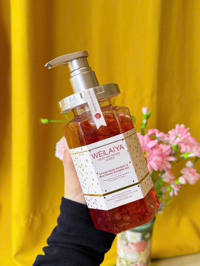 Sữa Tắm Hoa Hồng Weilaiya 450ml – Dưỡng Sáng Da, Lưu Hương Nước Hoa Quyến Rũ