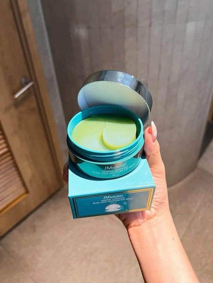 Đắp Mắt JMsolution 90g– Dưỡng Ẩm, Giảm Thâm Quầng Mắt, Sáng Mịn