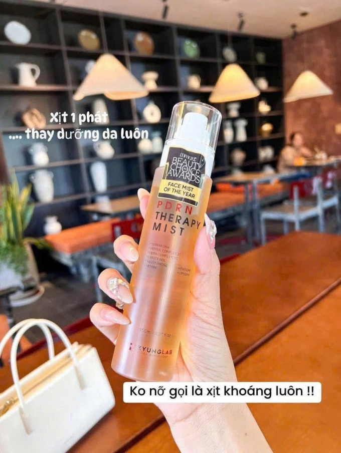 Bổ sung độ ẩm và giúp da mềm mại hơn.